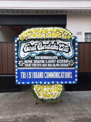 Papan Bunga Duka di Rambang Senuling